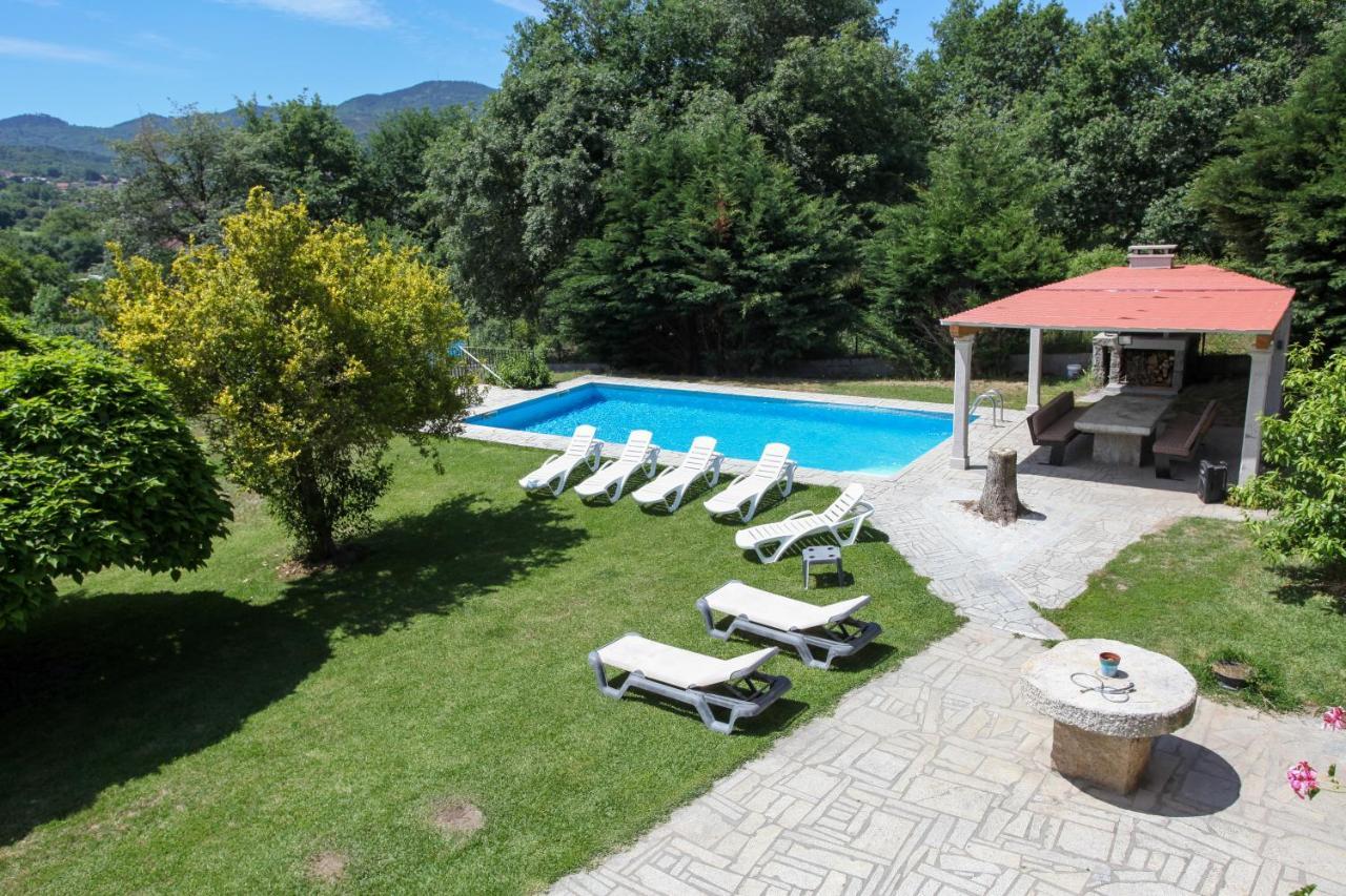 Espectacular Casa Con Piscina En アジャリス エクステリア 写真